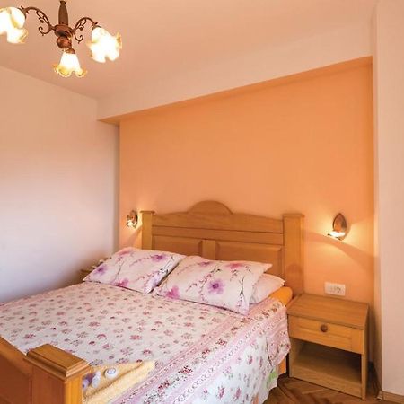 Vacation Apartments Feniks Tučepi エクステリア 写真