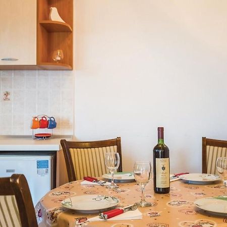 Vacation Apartments Feniks Tučepi エクステリア 写真