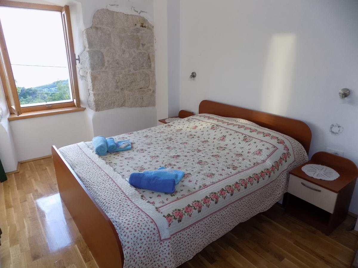 Vacation Apartments Feniks Tučepi エクステリア 写真
